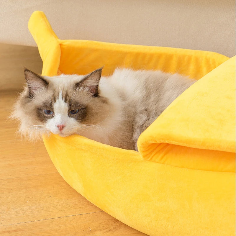 PAWsome Banana Bed